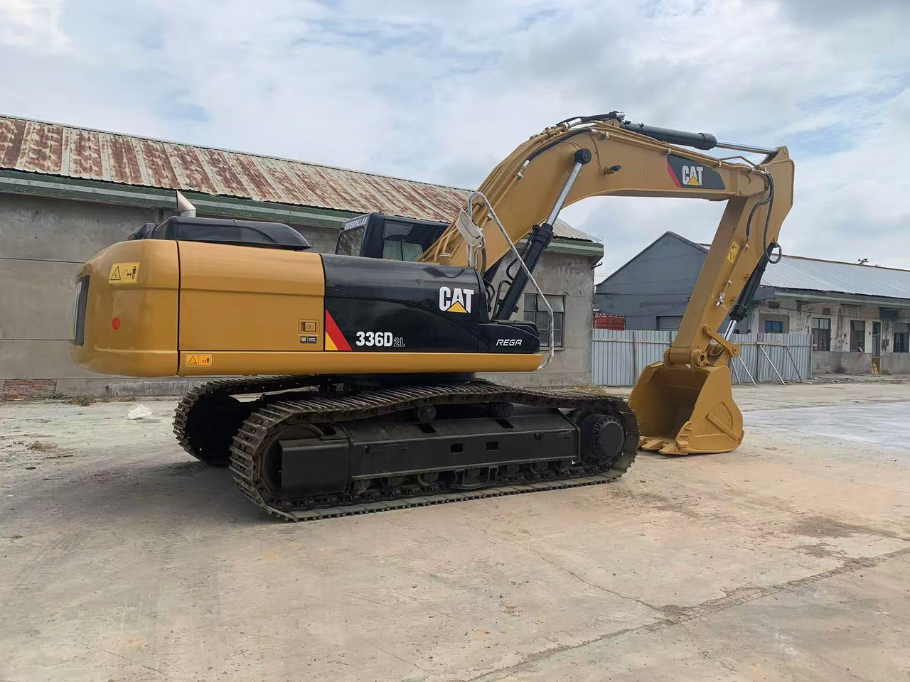 Caterpillar Heavy Excavator 36 ton Mining Machine CAT 336D, 336D2 - Crawler excavator: picture 4 Caterpillar Heavy Excavator 36 ton Mining Machine CAT 336D, 336D2 - Crawler excavator: picture 4
