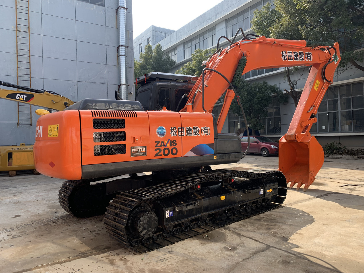 Hitachi Excavator Zaxis 200, 210, 240 Made in Japan - Crawler excavator: picture 1 Hitachi Excavator Zaxis 200, 210, 240 Made in Japan - Crawler excavator: picture 1