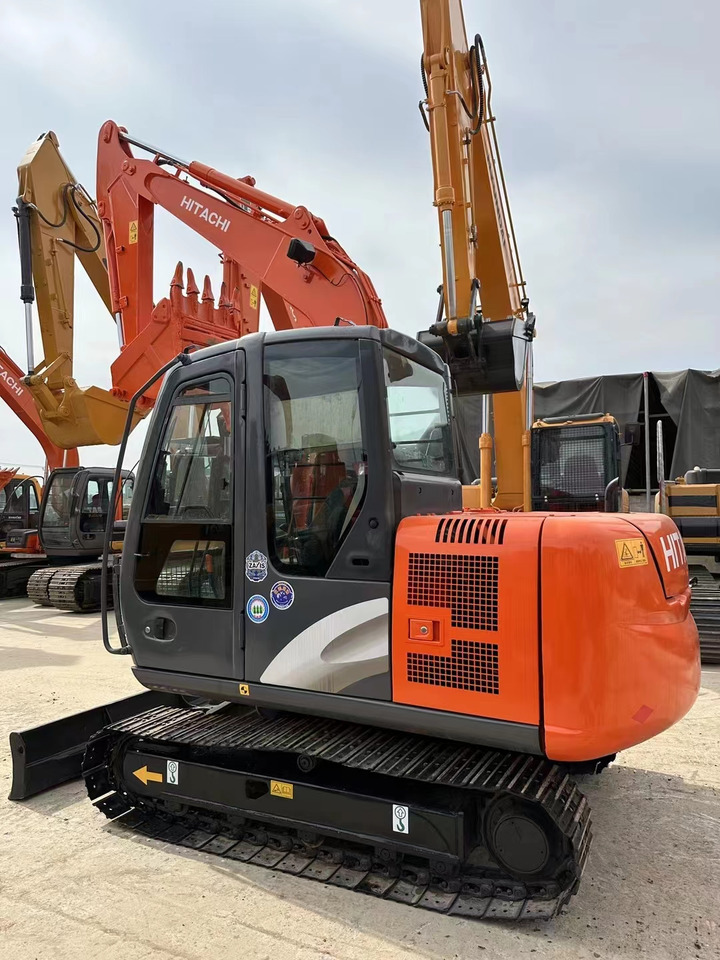 Hitachi ZX60 Mini Excavator Cheap Machine - Crawler excavator: picture 4 Hitachi ZX60 Mini Excavator Cheap Machine - Crawler excavator: picture 4