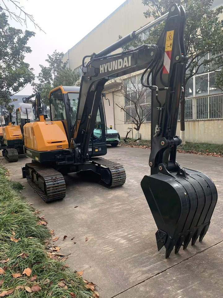 Hyundai Excavator Brand New Hyundai HX60 Pro Small Excavator - Mini excavator: picture 3 Hyundai Excavator Brand New Hyundai HX60 Pro Small Excavator - Mini excavator: picture 3