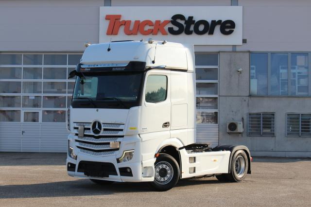 Mercedes-Benz Actros 1851 LS - Tractor unit: picture 1 Mercedes-Benz Actros 1851 LS - Tractor unit: picture 1