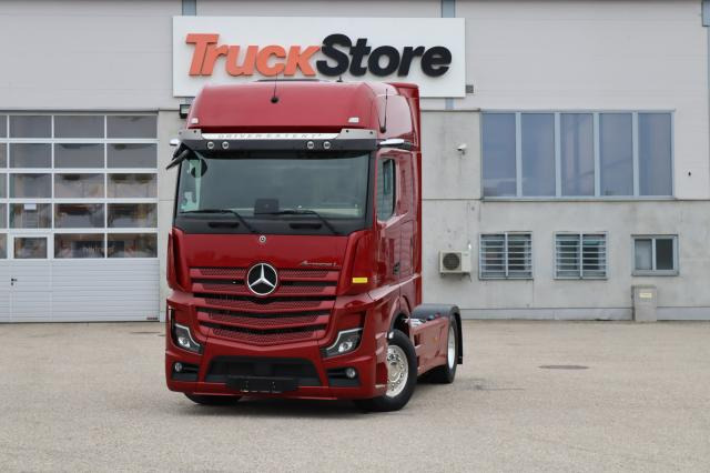 Mercedes-Benz Actros 1851 LS - Tractor unit: picture 1 Mercedes-Benz Actros 1851 LS - Tractor unit: picture 1