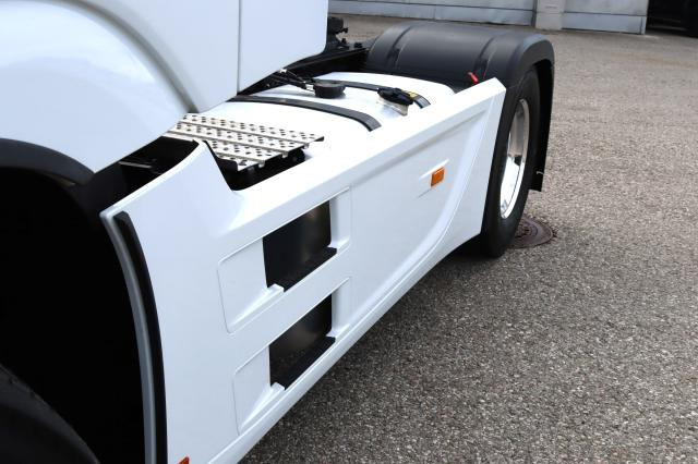 Mercedes-Benz Actros 1851 LS - Tractor unit: picture 4 Mercedes-Benz Actros 1851 LS - Tractor unit: picture 4