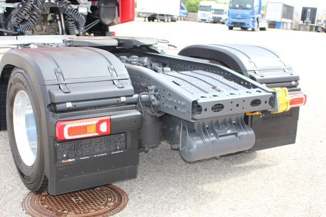 Tractor unit Mercedes-Benz Actros 1863LS NEUZUSTAND: picture 6