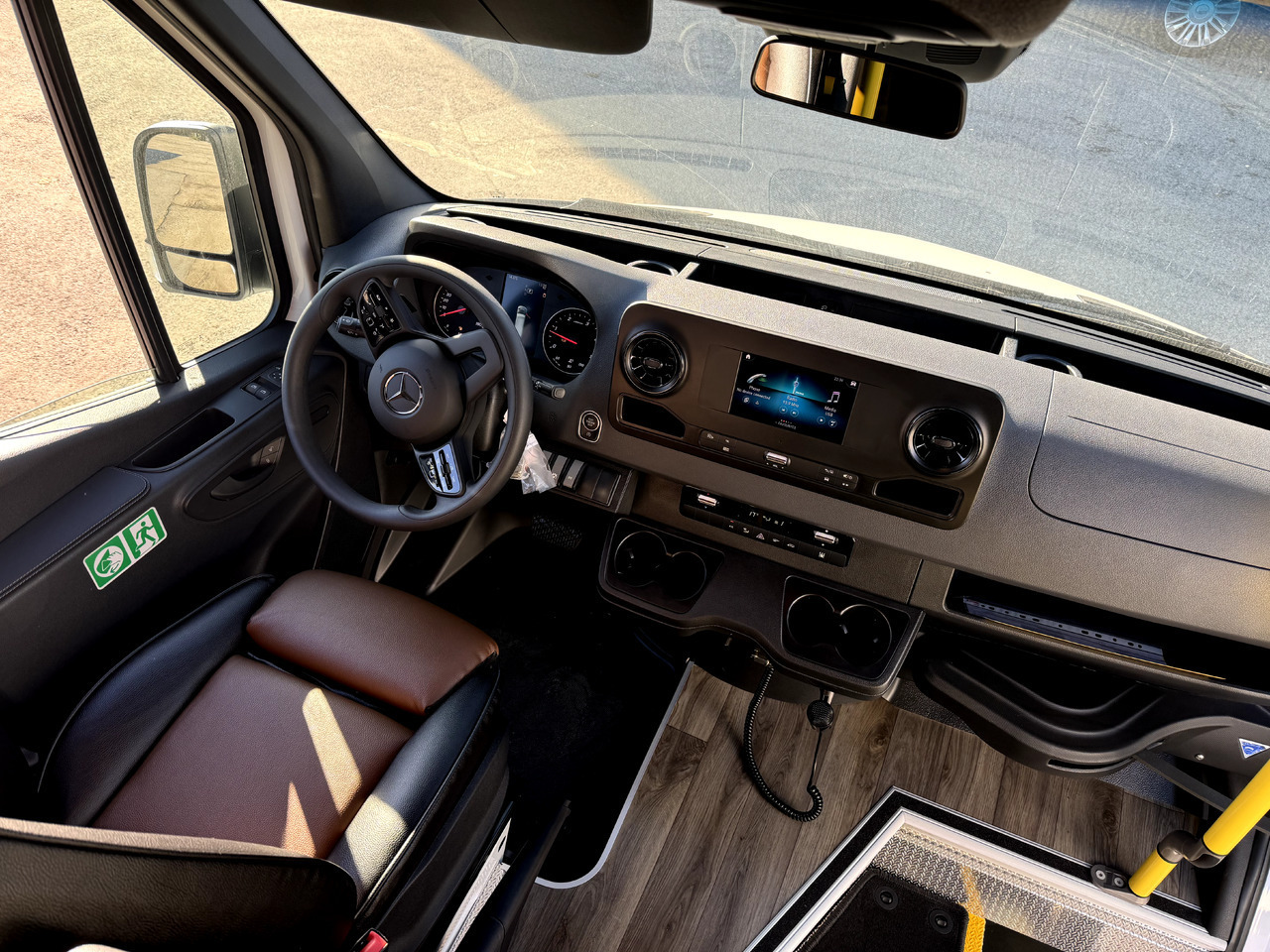 Mercedes-Benz Sprinter 517 - Minibus, Passenger van: picture 2 Mercedes-Benz Sprinter 517 - Minibus, Passenger van: picture 2