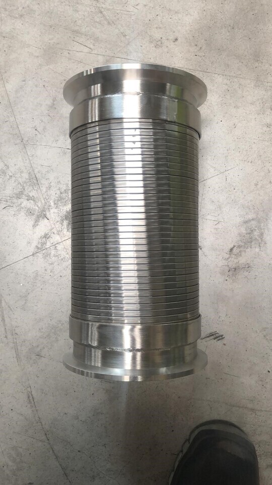 O&K RH90 Exhaust pipe 3686845 4024625 541-5498 - Exhaust pipe for Construction machinery: picture 1 O&K RH90 Exhaust pipe 3686845 4024625 541-5498 - Exhaust pipe for Construction machinery: picture 1