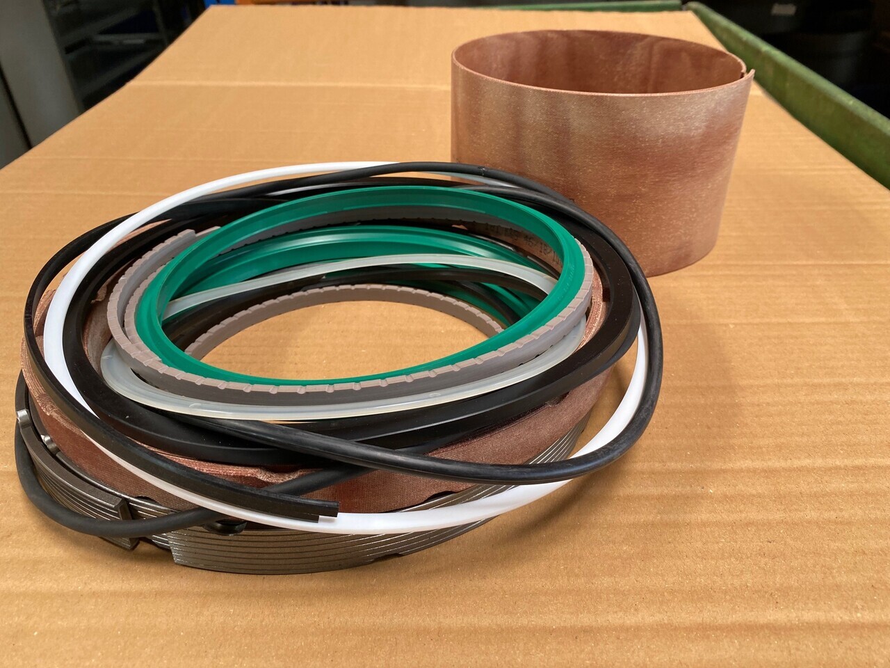 O&K Terex RH200 6050 Seal kit 4525933 1451699 502-0293 - Spare parts: picture 1 O&K Terex RH200 6050 Seal kit 4525933 1451699 502-0293 - Spare parts: picture 1