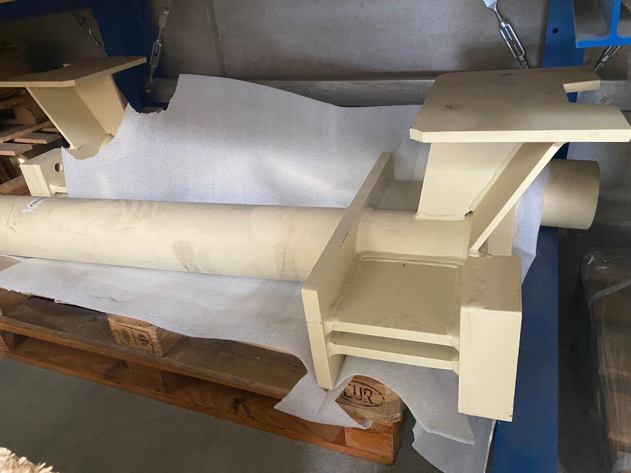 O&K Terex RH90 Cat 6018 Spacer piece 1976831 4019584 535-3239 - Spare parts for Truck: picture 1 O&K Terex RH90 Cat 6018 Spacer piece 1976831 4019584 535-3239 - Spare parts for Truck: picture 1