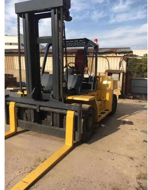 2020 Komatsu FD150 - Forklift: picture 2 2020 Komatsu FD150 - Forklift: picture 2