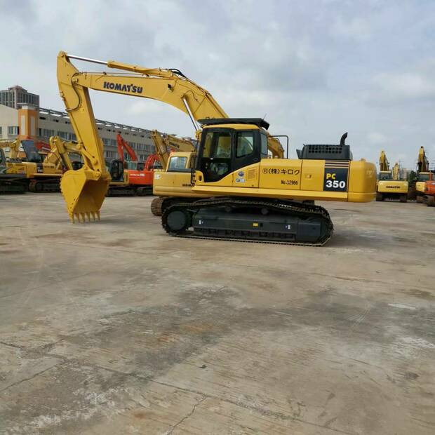 Crawler excavator 2020 Komatsu PC350: picture 7