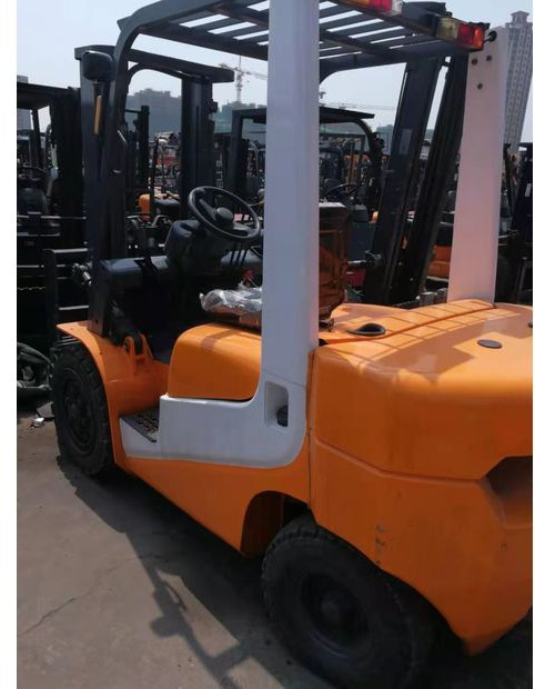 2020 TCM FD30T6 - Forklift: picture 4 2020 TCM FD30T6 - Forklift: picture 4