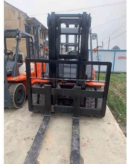 2020 Toyota FD60 - Forklift: picture 2 2020 Toyota FD60 - Forklift: picture 2