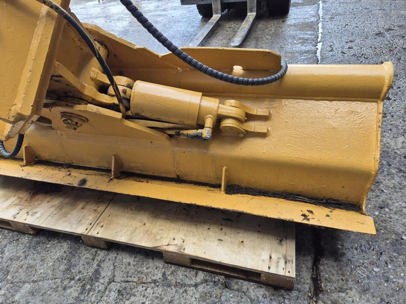 Liebherr Bucket SW48 1500MM 0.3M3 - Bucket for Construction machinery: picture 1 Liebherr Bucket SW48 1500MM 0.3M3 - Bucket for Construction machinery: picture 1