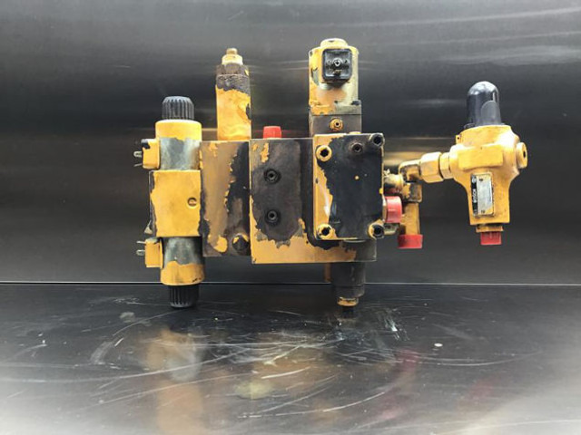 Hydraulics Liebherr Cab Valve: picture 6
