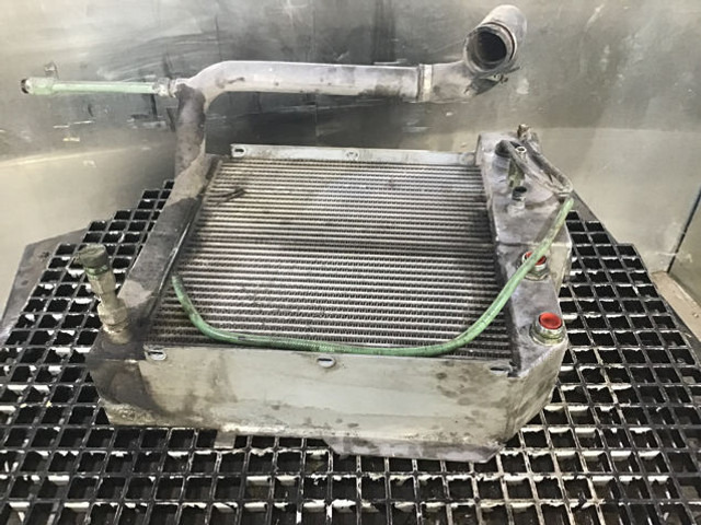 Liebherr Cooler - Radiator: picture 1 Liebherr Cooler - Radiator: picture 1