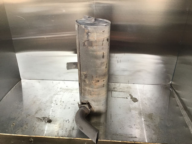 Liebherr Exhaust Silencer - Muffler: picture 1 Liebherr Exhaust Silencer - Muffler: picture 1