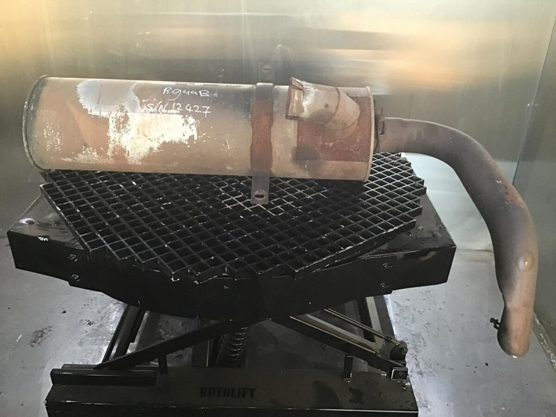 Liebherr Exhaust Silencer - Muffler: picture 2 Liebherr Exhaust Silencer - Muffler: picture 2