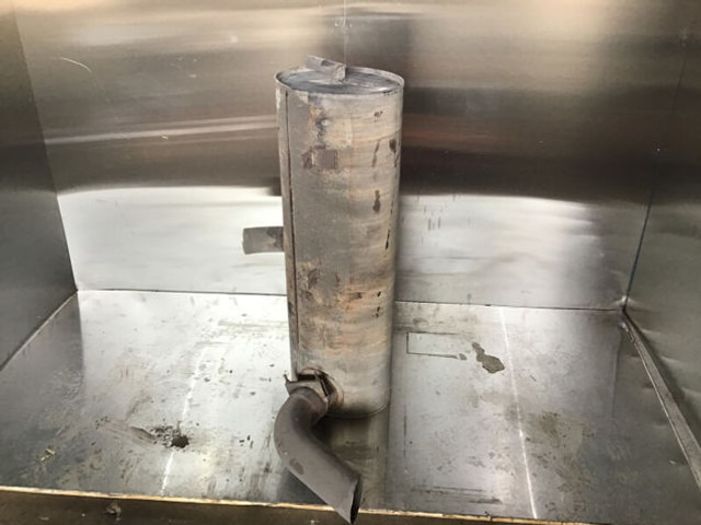 Liebherr Exhaust Silencer - Muffler: picture 2 Liebherr Exhaust Silencer - Muffler: picture 2