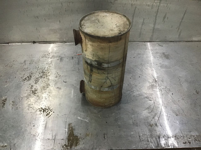 Liebherr Exhaust Silencer - Muffler: picture 2 Liebherr Exhaust Silencer - Muffler: picture 2