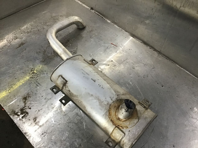 Liebherr Exhaust Silencer - Muffler: picture 4 Liebherr Exhaust Silencer - Muffler: picture 4