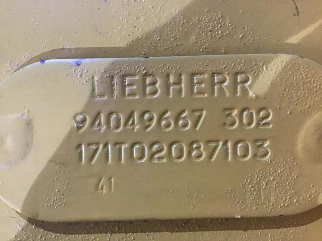 Hydraulic tank Liebherr Hydraulic Tank: picture 13