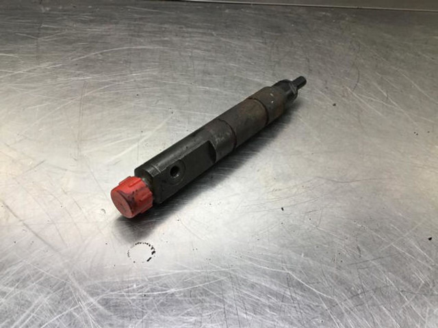Liebherr Injection Nozzle - Fuel filter: picture 1 Liebherr Injection Nozzle - Fuel filter: picture 1