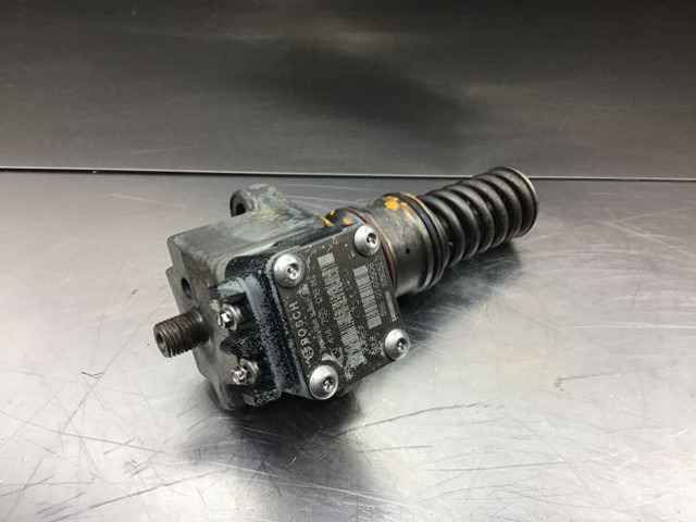 Liebherr Injection Pump - Fuel filter: picture 1 Liebherr Injection Pump - Fuel filter: picture 1