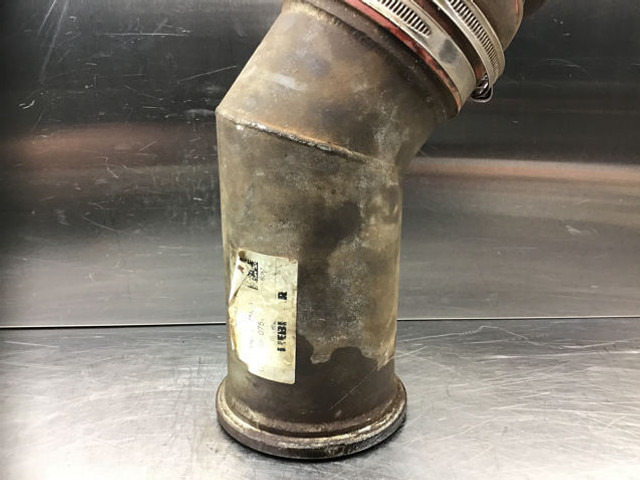 Liebherr - Air intake pipe: picture 2 Liebherr - Air intake pipe: picture 2