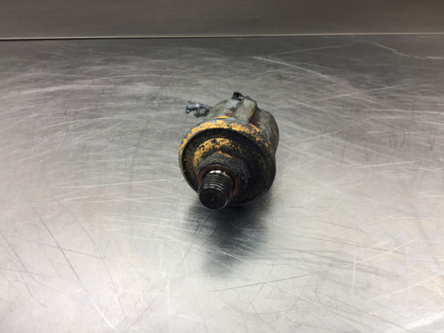 Liebherr Pressure Transmitter - Sensor: picture 3 Liebherr Pressure Transmitter - Sensor: picture 3