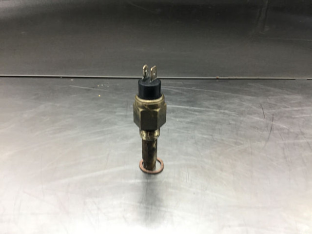 Liebherr Temperature Sensor - Sensor: picture 1 Liebherr Temperature Sensor - Sensor: picture 1
