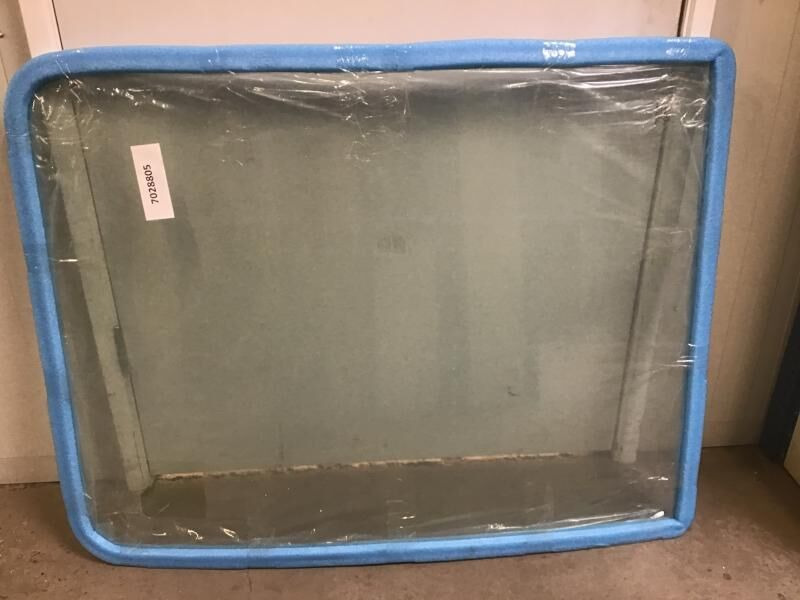 Liebherr Window Glass - Window and parts: picture 1 Liebherr Window Glass - Window and parts: picture 1