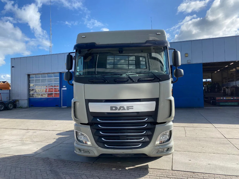 DAF XF 106.440 SC / Hydraulic - Tractor unit: picture 2 DAF XF 106.440 SC / Hydraulic - Tractor unit: picture 2