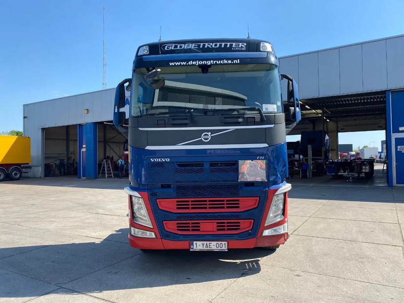 Volvo FH 13.460 Globetrotter / ADR / I-Park Cool / PTO - Tractor unit: picture 2 Volvo FH 13.460 Globetrotter / ADR / I-Park Cool / PTO - Tractor unit: picture 2