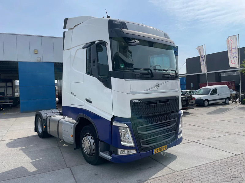 Volvo FH 13.460 Globetrotter / I-save - Tractor unit: picture 3 Volvo FH 13.460 Globetrotter / I-save - Tractor unit: picture 3