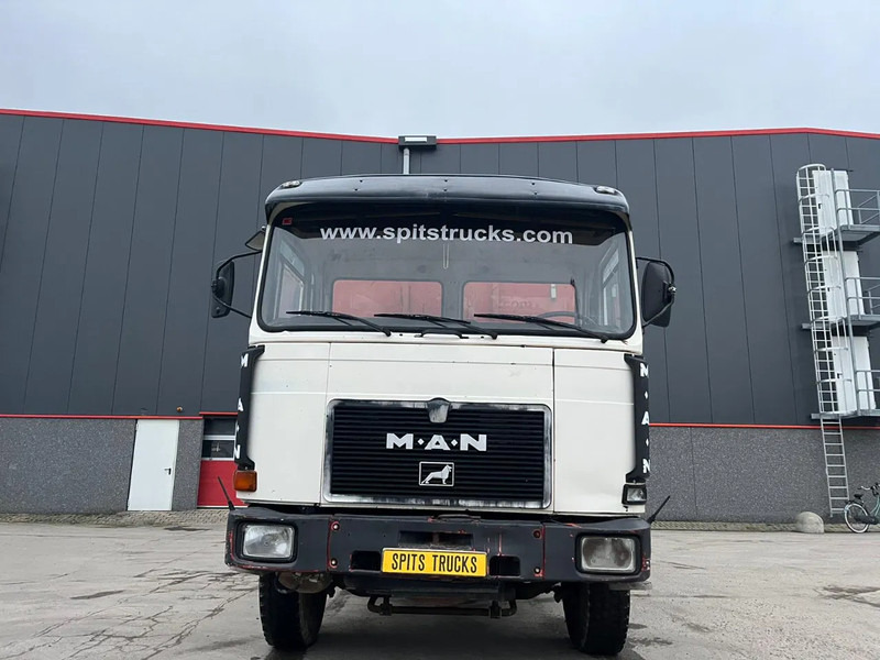 MAN 26.321 Manual + FULL STEEL 6x4) - Dropside/ Flatbed truck: picture 2 MAN 26.321 Manual + FULL STEEL 6x4) - Dropside/ Flatbed truck: picture 2