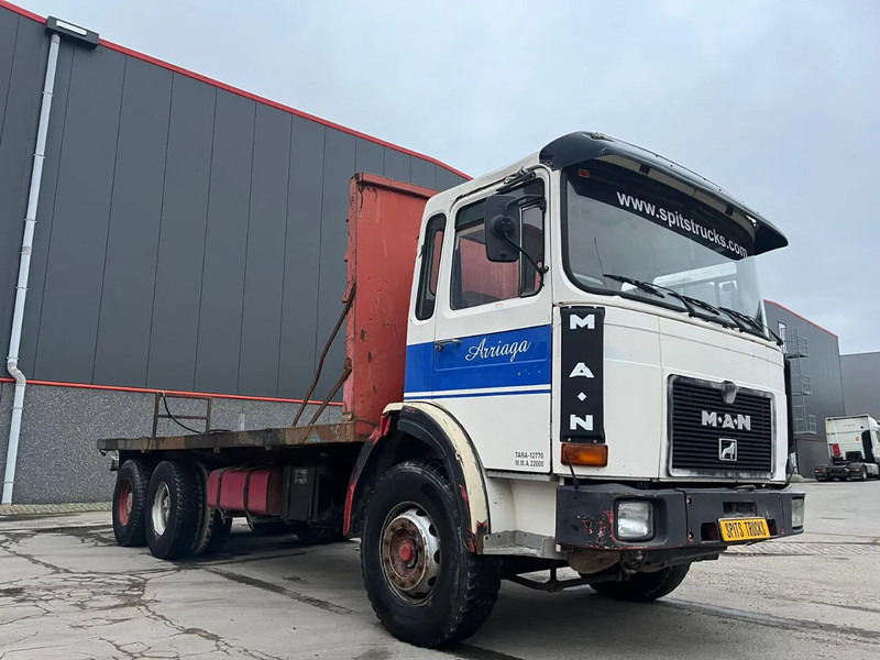 MAN 26.321 Manual + FULL STEEL 6x4) - Dropside/ Flatbed truck: picture 3 MAN 26.321 Manual + FULL STEEL 6x4) - Dropside/ Flatbed truck: picture 3
