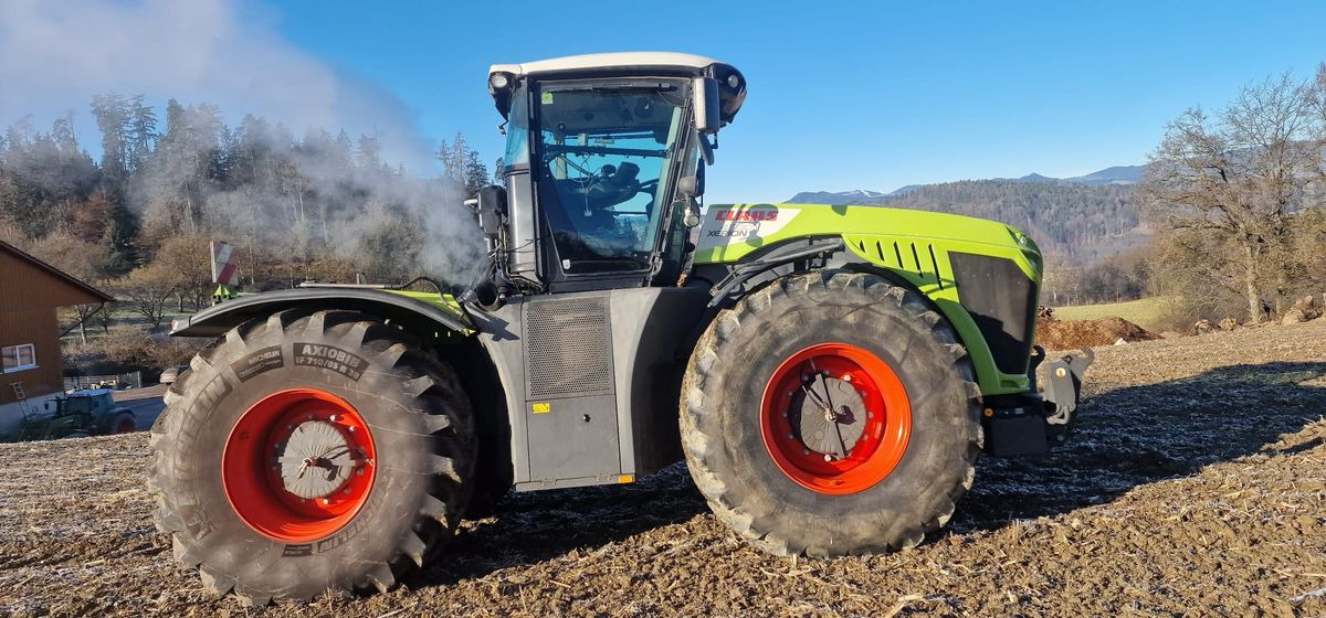 Claas Xerion 4500 Trac VC - Farm tractor: picture 3 Claas Xerion 4500 Trac VC - Farm tractor: picture 3