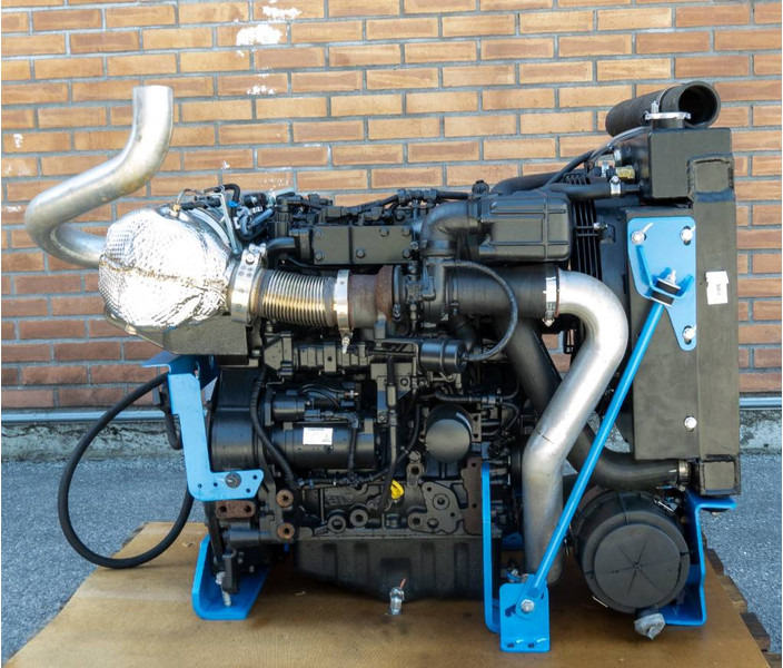 Deutz TD 2.2 L3 - Engine for Construction machinery: picture 2 Deutz TD 2.2 L3 - Engine for Construction machinery: picture 2