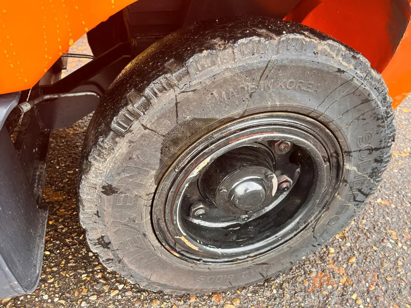 LPG forklift Doosan G55C-5 1593 HOURS: picture 10 LPG forklift Doosan G55C-5 1593 HOURS: picture 10