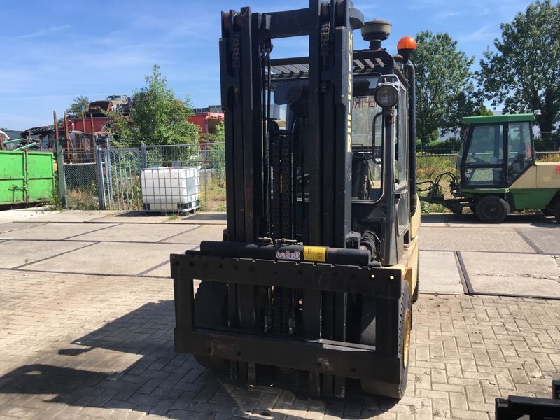 Diesel forklift Hyster H4.50XL: picture 8
