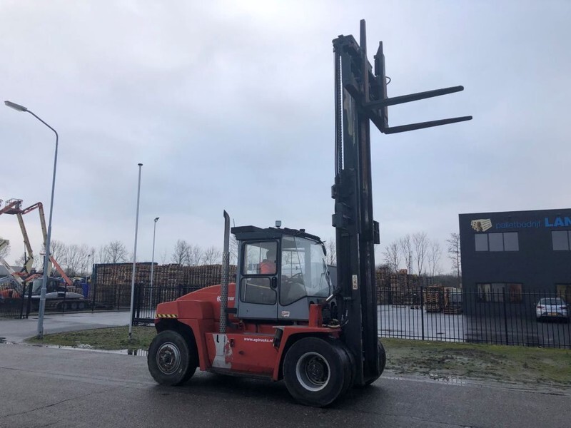 Kalmar DCE 120-6 - Diesel forklift: picture 5 Kalmar DCE 120-6 - Diesel forklift: picture 5