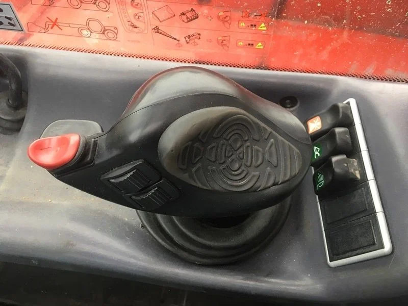 Telescopic handler Manitou MLT735 120 LSU: picture 11