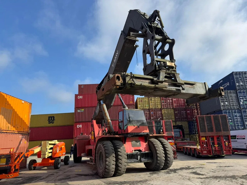 SMV SC4545 TA - Reach stacker: picture 3 SMV SC4545 TA - Reach stacker: picture 3