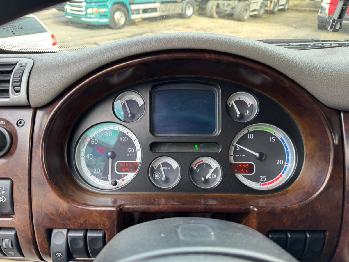 DAF CF410 4x2 leasing DAF CF410 4x2: picture 18 DAF CF410 4x2 leasing DAF CF410 4x2: picture 18