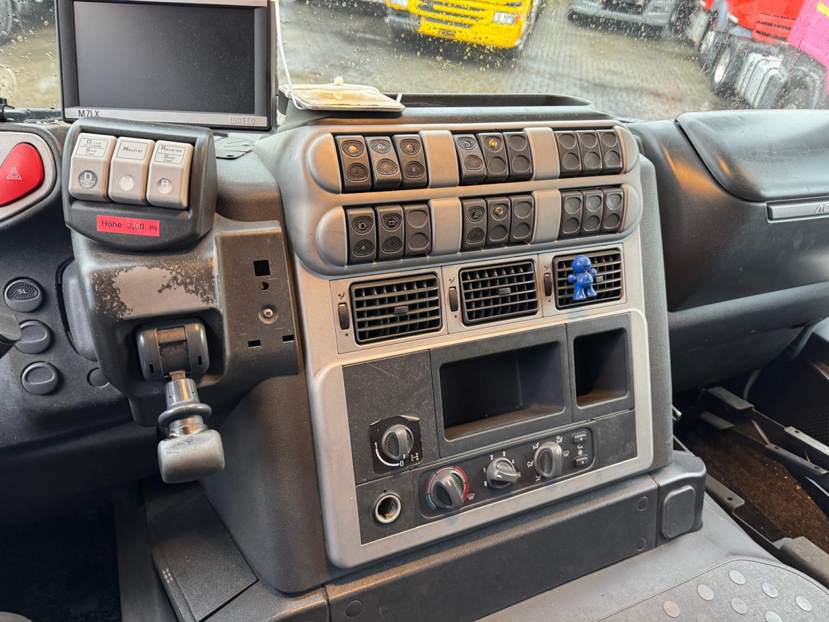 IVECO Stralis 310 4x2 leasing IVECO Stralis 310 4x2: picture 12