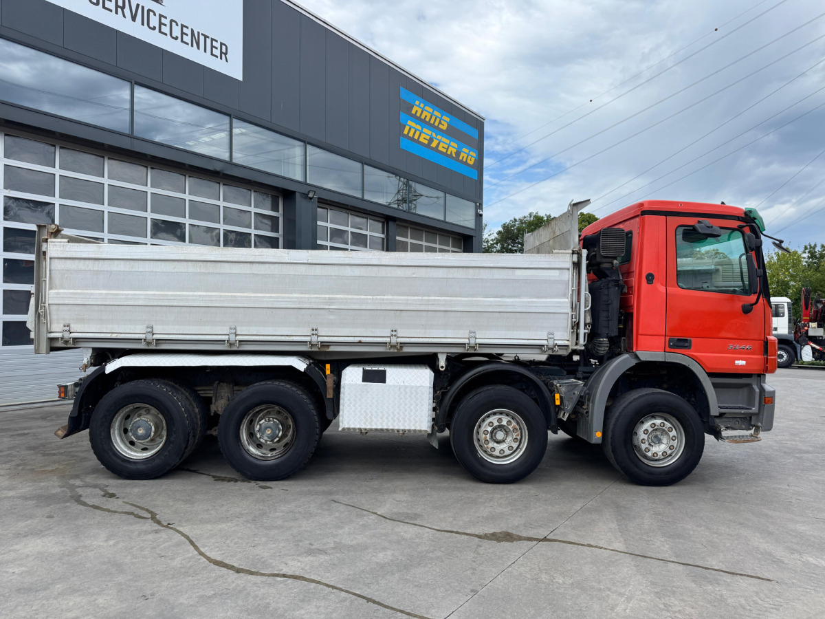 MERCEDES Actros 3246 8x4 E5 Meiller 3S - Tipper: picture 4 MERCEDES Actros 3246 8x4 E5 Meiller 3S - Tipper: picture 4