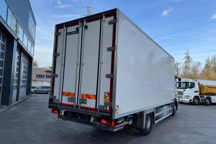 Scania R450 4x2 Isotherm - Isothermal truck: picture 5 Scania R450 4x2 Isotherm - Isothermal truck: picture 5