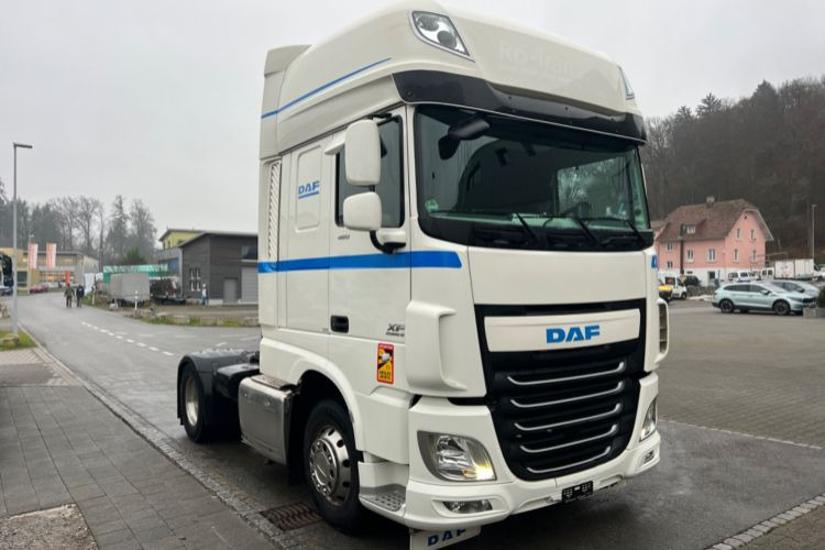 DAF XF460 SUPERSPACE - Tractor unit: picture 3 DAF XF460 SUPERSPACE - Tractor unit: picture 3