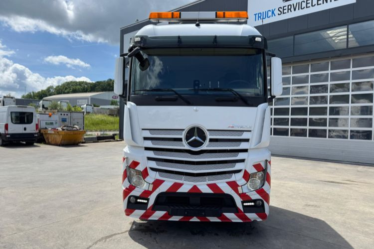 Mercedes-Benz Actros 1848 4x2 - Tractor unit: picture 2 Mercedes-Benz Actros 1848 4x2 - Tractor unit: picture 2