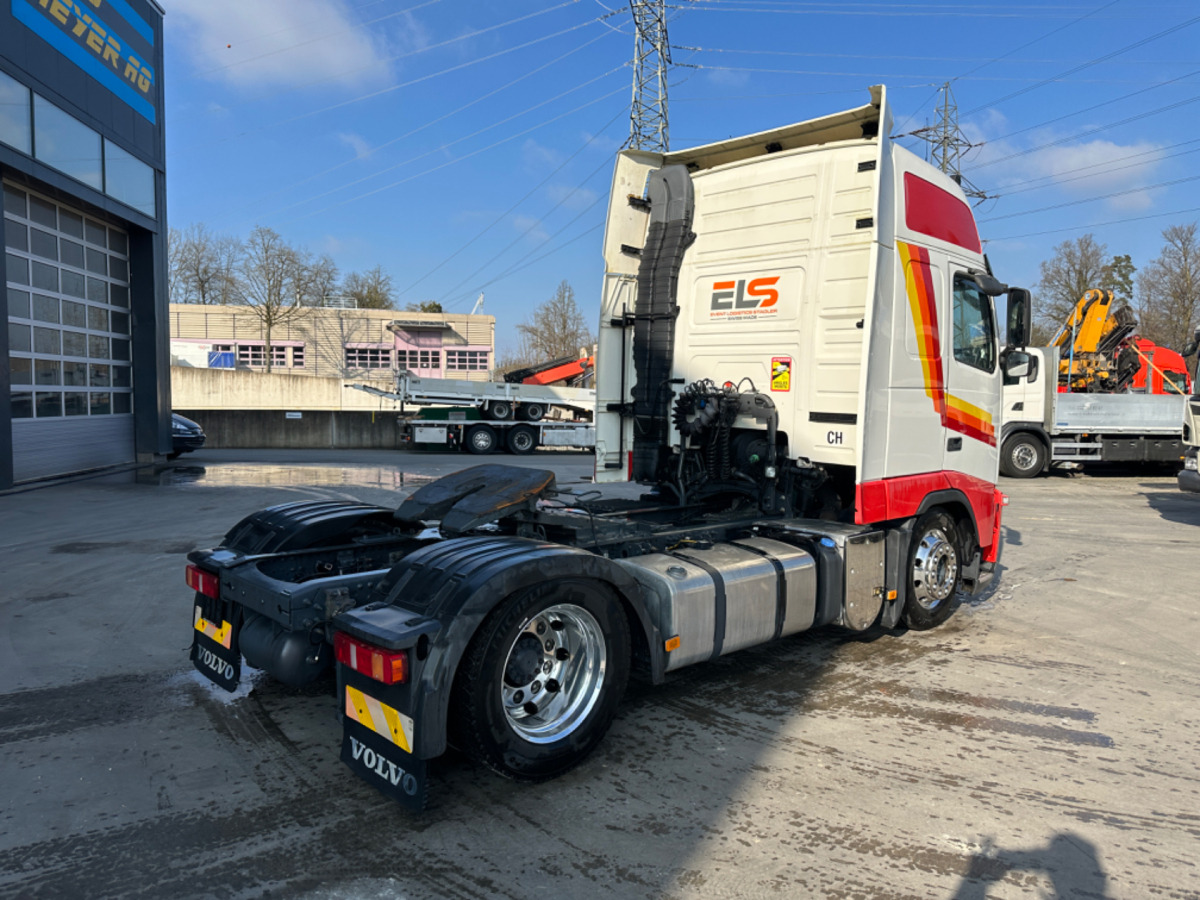 VOLVO FH-420 4x2 Lowdeck leasing VOLVO FH-420 4x2 Lowdeck: picture 6